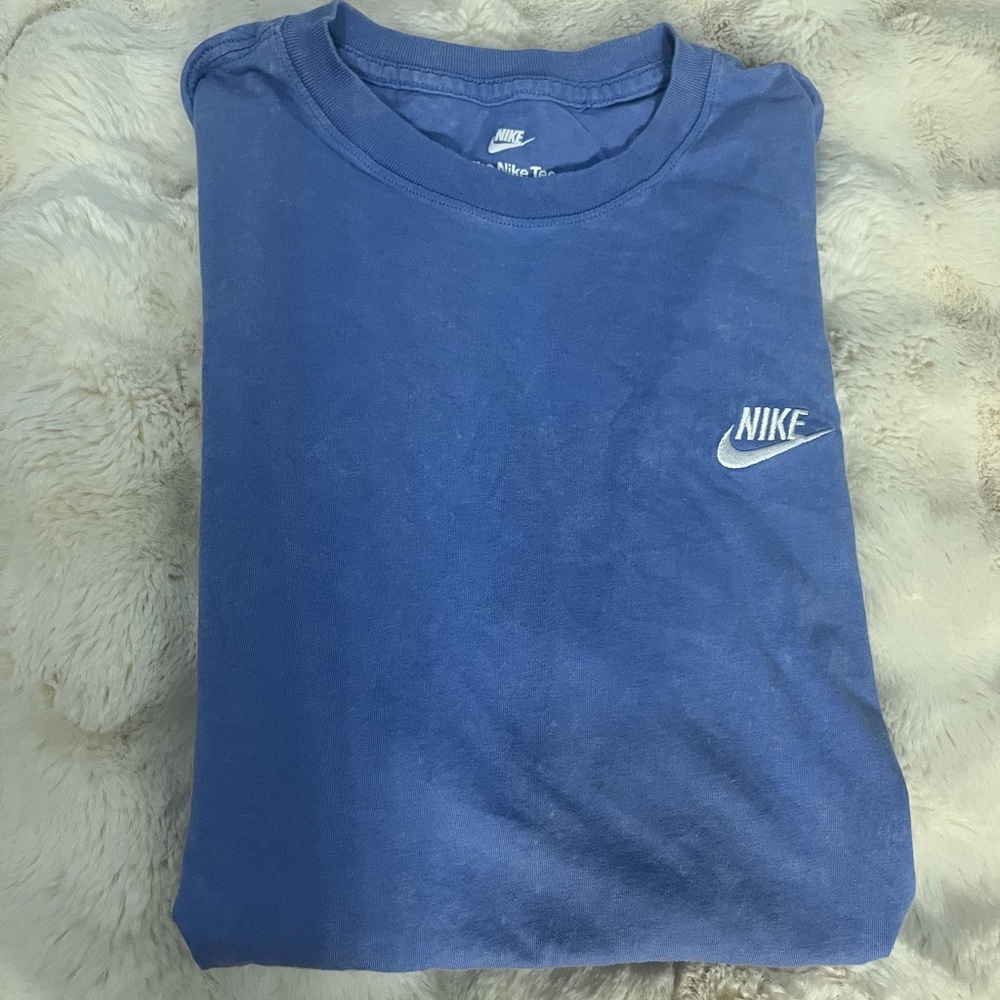 Nike Men's Blue T-Shirt